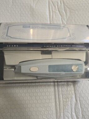 Sears Electric Scissors in Light Blue and Cream